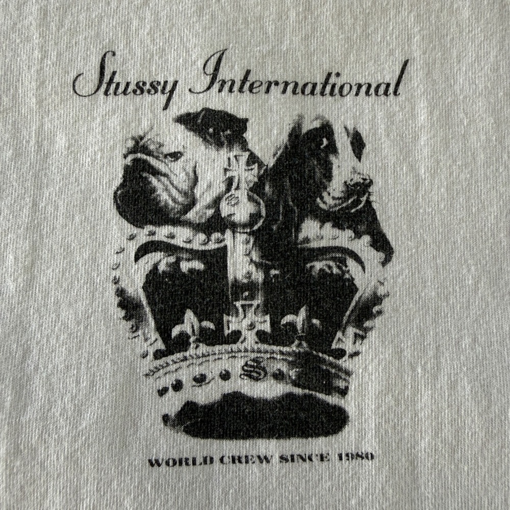 Stussy T-Shirt Mens Medium Cream International World Crew Dogs Crown Graphic Tee